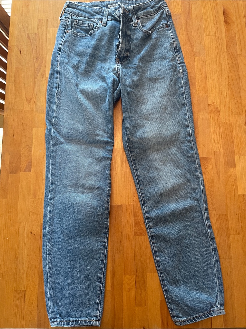 Old Navy Mid Wash Straight-Leg Women's Jeans